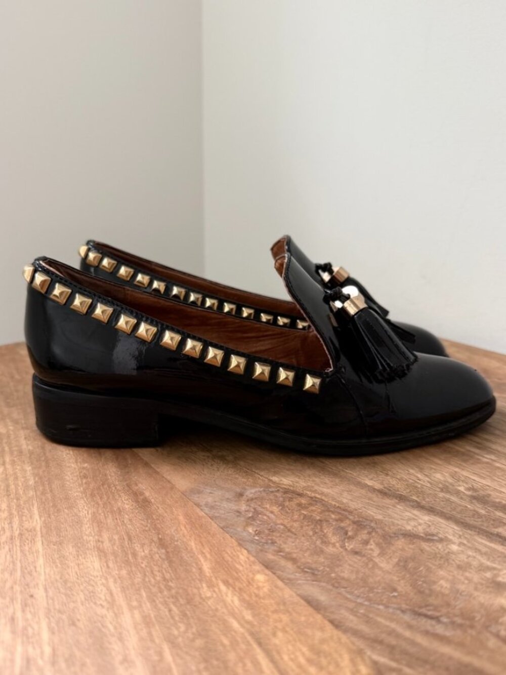 Rosebud by JEFFERY CAMPBELL Black Patent Studded Tassel Loafers Punk Flat 37 - Picture 5 of 11